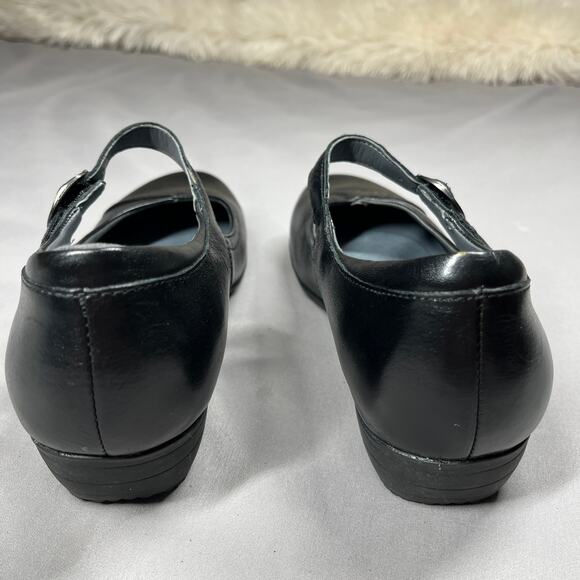 Dansko Fawna Black Mary Jane Shoe EU 40 US 10-10.5 Leather Hook Loop Fasten - Picture 2 of 15